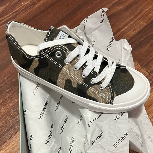 Jenn Ardor Canvas Sneakers - Picture 1 of 5
